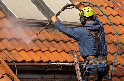 Démoussage et hydrofuge de toiture à Chauffry